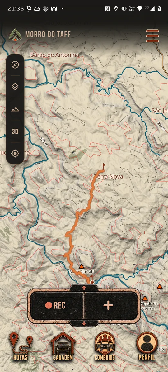 Mapa do Comboio na base topográfica, com a rota Morro do Taff carregada em laranja, curvas de nível, rios, a coluna de controles rápidos à esquerda e a barra de comando embaixo.